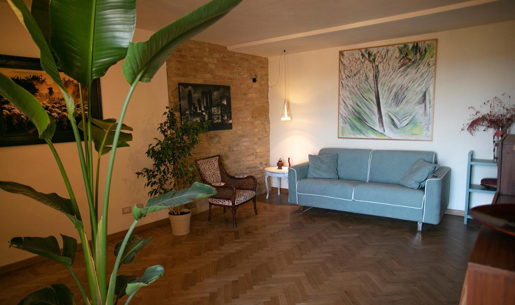 Appartamento Le Palme Con Terrazze In Centro Σαν Τζιμινιάνο Εξωτερικό φωτογραφία